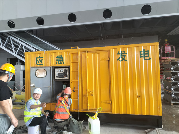 西昌怎样判断空气滤清器是否需要更换？